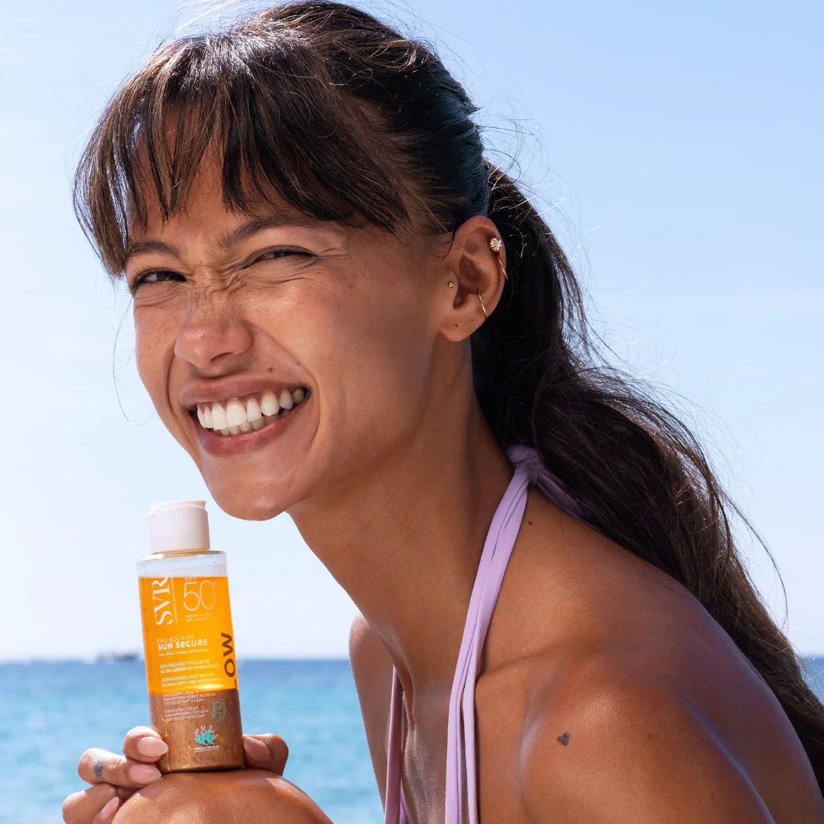SUN SECURE Eau Solaire Glow SPF50+ - Image 2